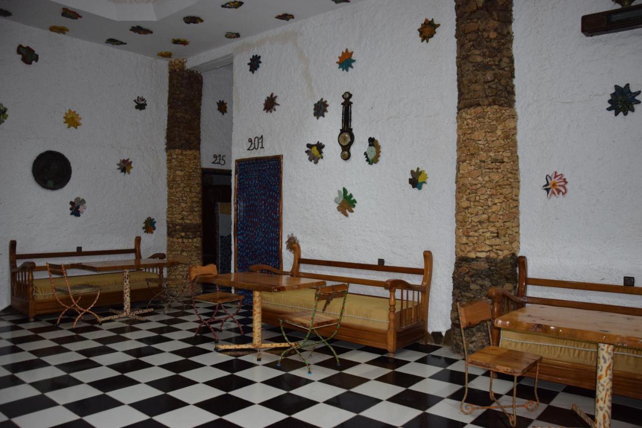 Hotel Leonor Beni Chiker Екстер'єр фото
